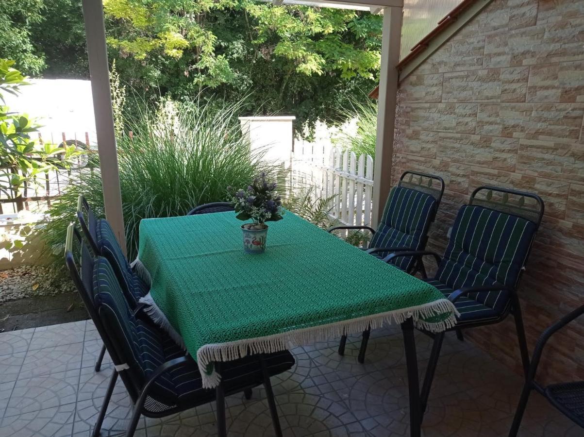 Sommer Ferienhaus Balatonszarszo Zewnętrze zdjęcie